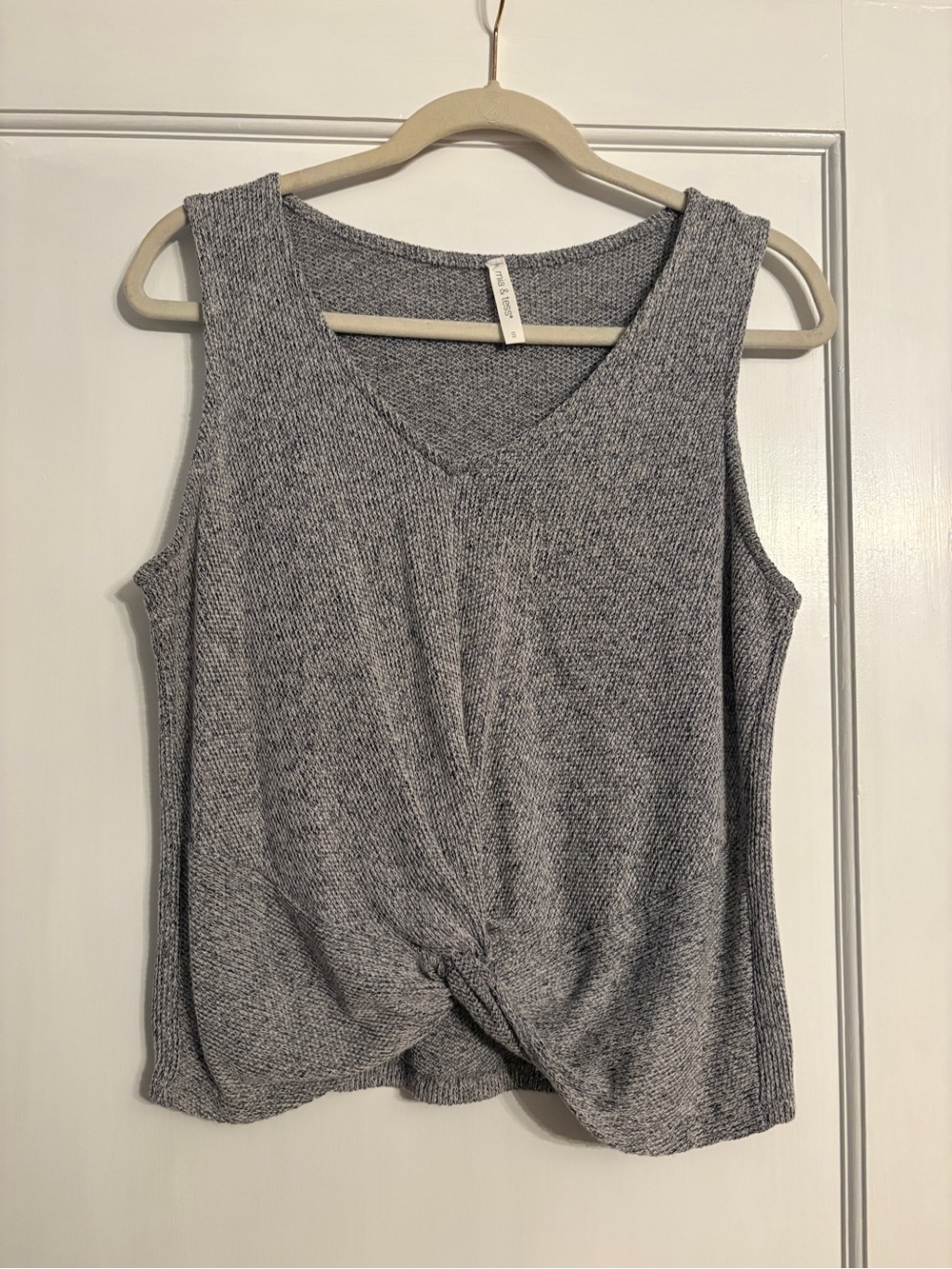 Women’s Knit Tank with Knot